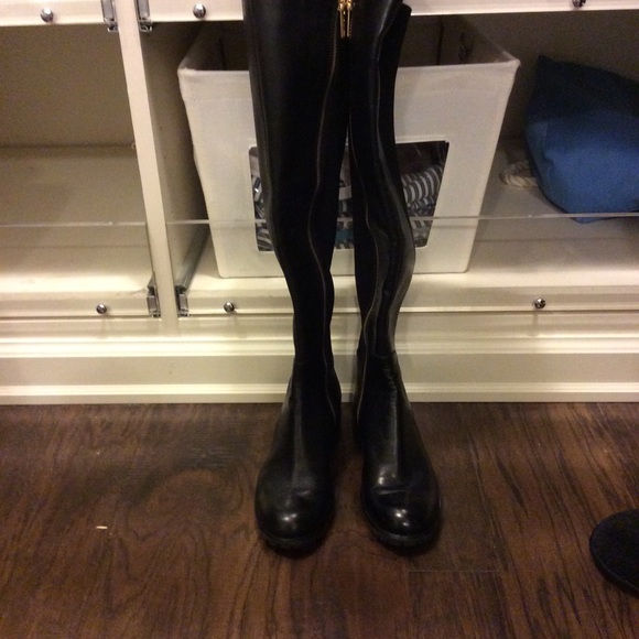 NWT Michael Kors black knee high boots. Sz 4.5 - Picture 3 of 5